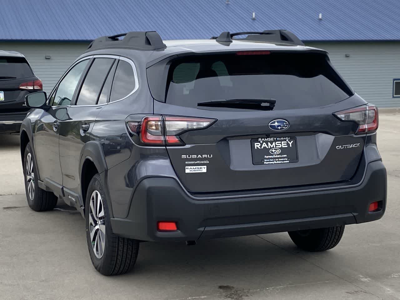 2025 Subaru Outback Premium 4