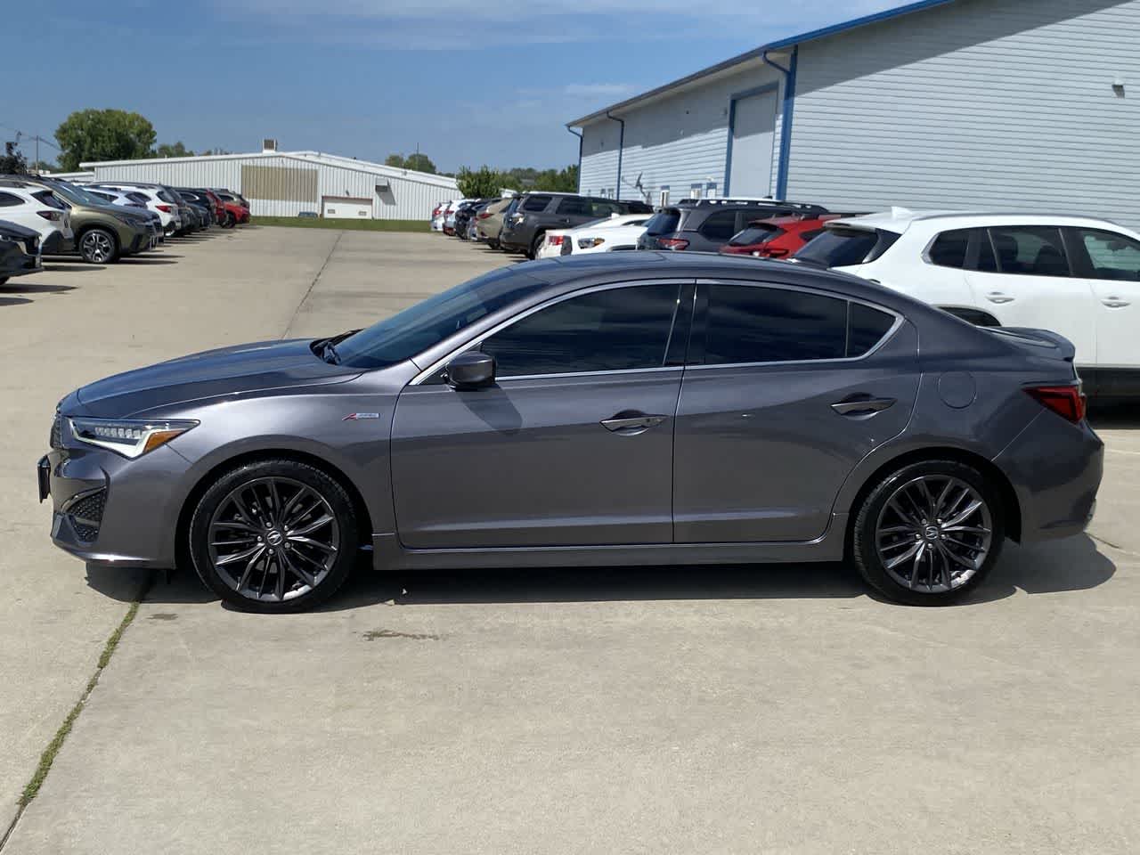 2022 Acura ILX Premium A-Spec photo 3