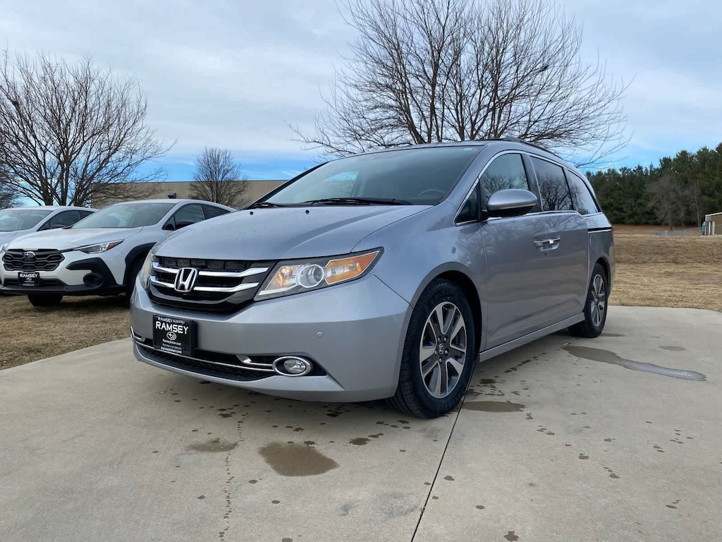 Used 2016 Honda Odyssey Touring Elite Van Passenger Van