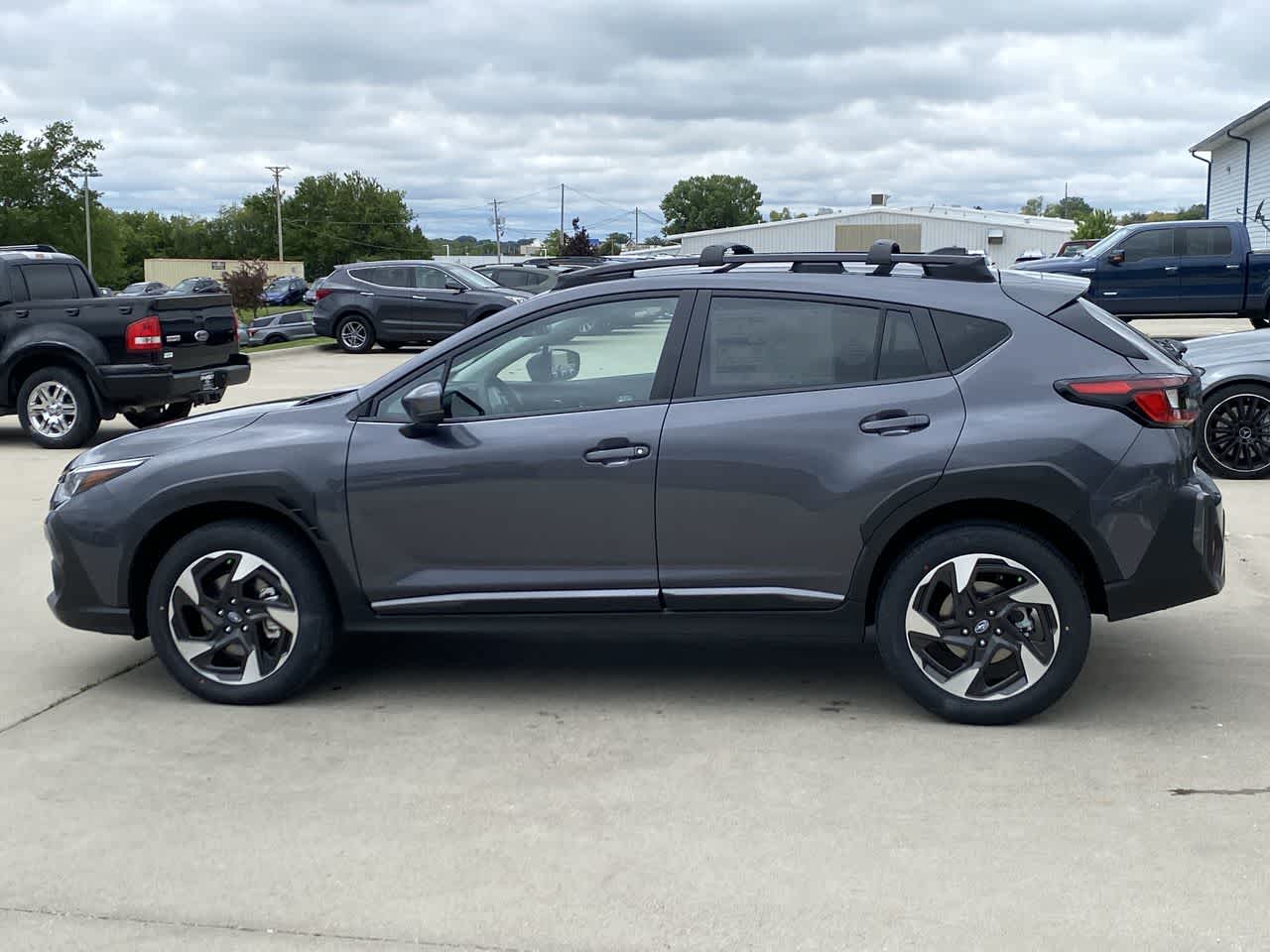 2025 Subaru Crosstrek Limited photo 3