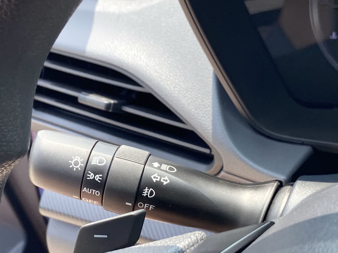 2025 Subaru Crosstrek Premium 24