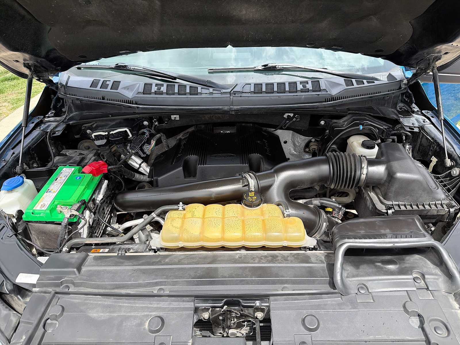 Thumbnail: 2019 Ford F-150 - 10