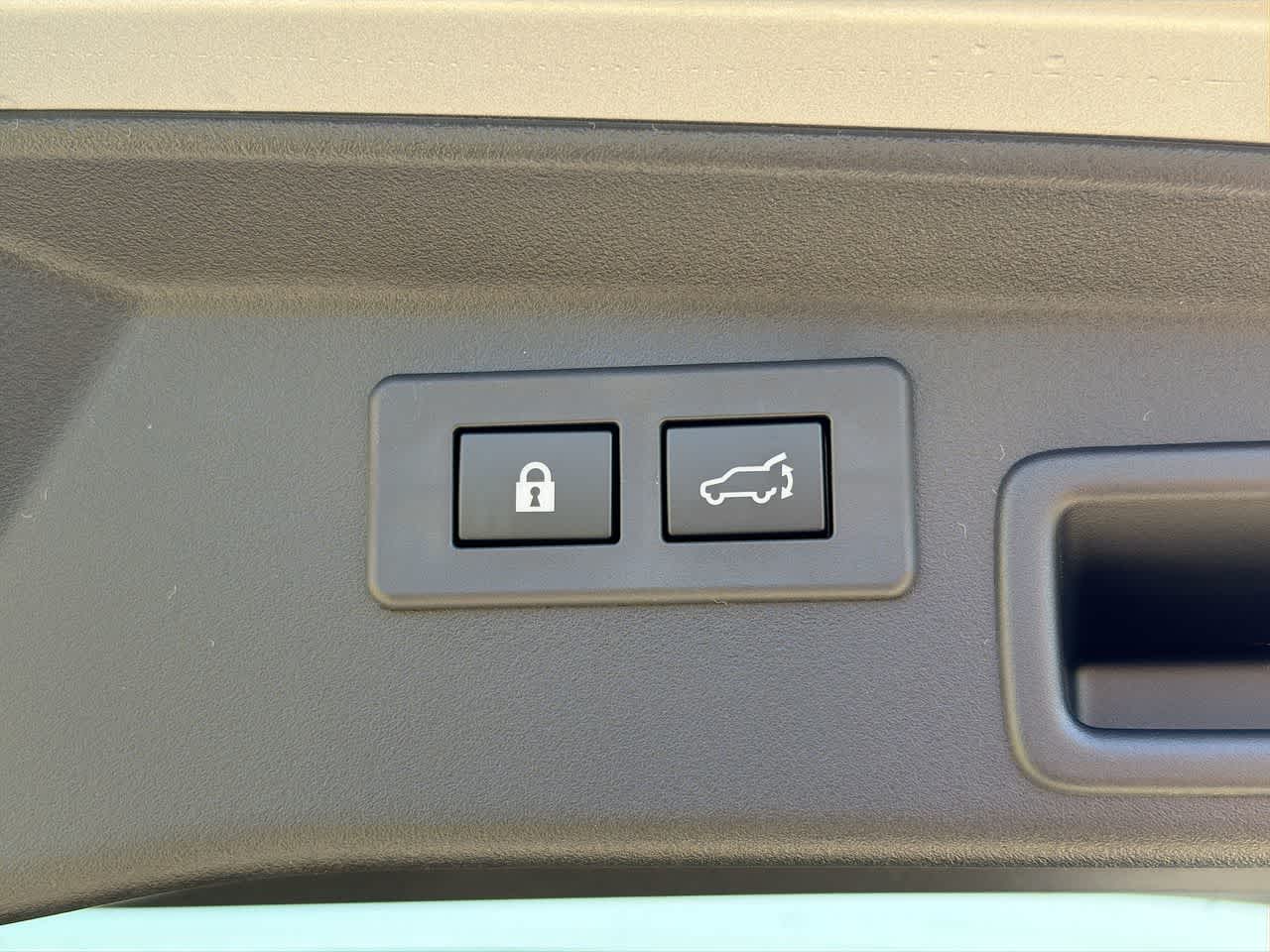 2026 Subaru Outback Limited - Photo 36