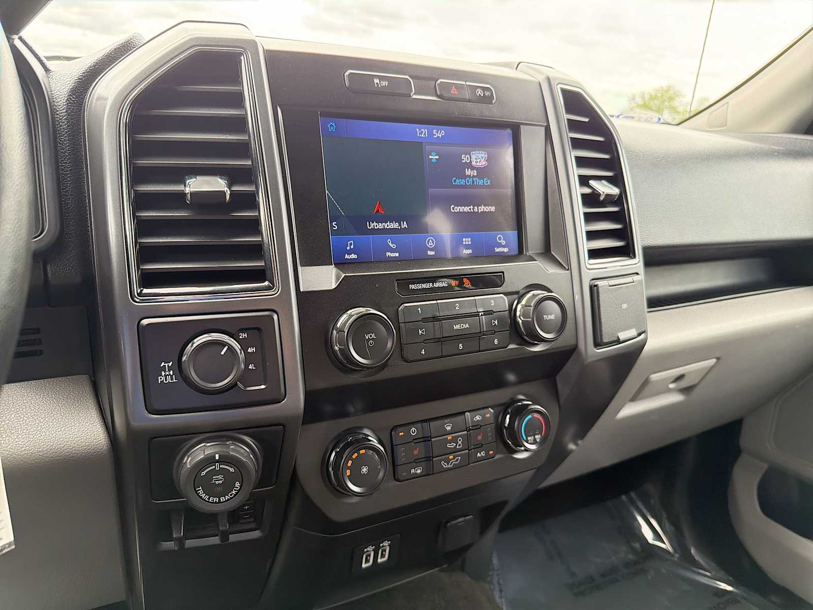 Thumbnail: 2019 Ford F-150 - 21