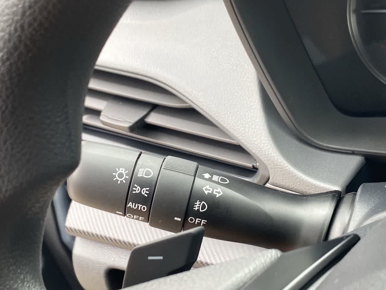 2025 Subaru Crosstrek Premium 26