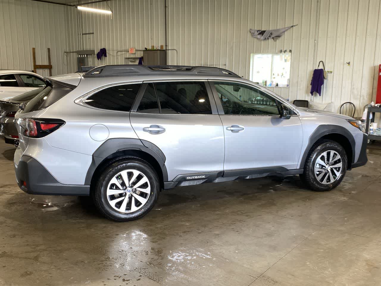 Thumbnail: 2025 Subaru Outback - 7