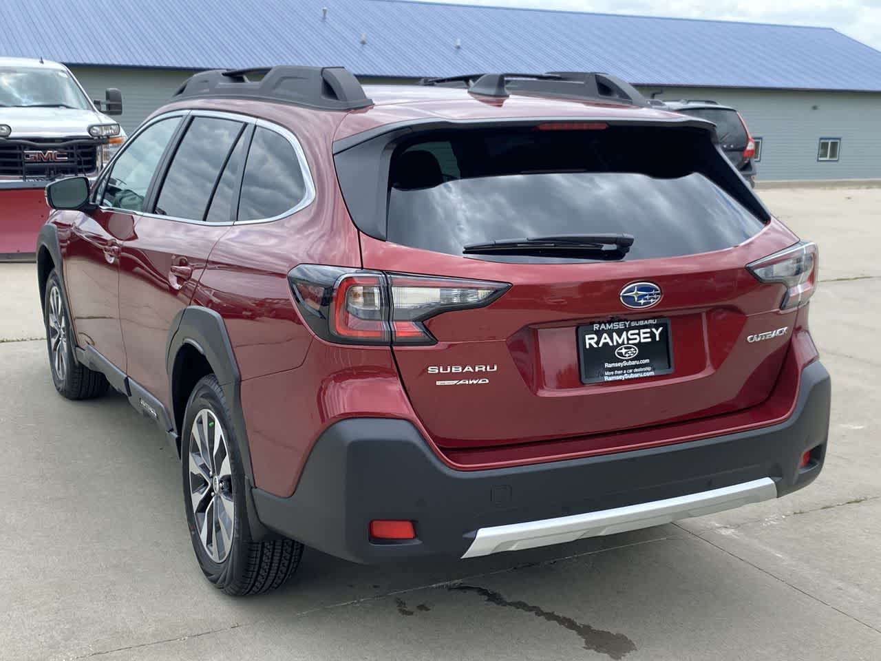 Thumbnail: 2025 Subaru Outback - 4