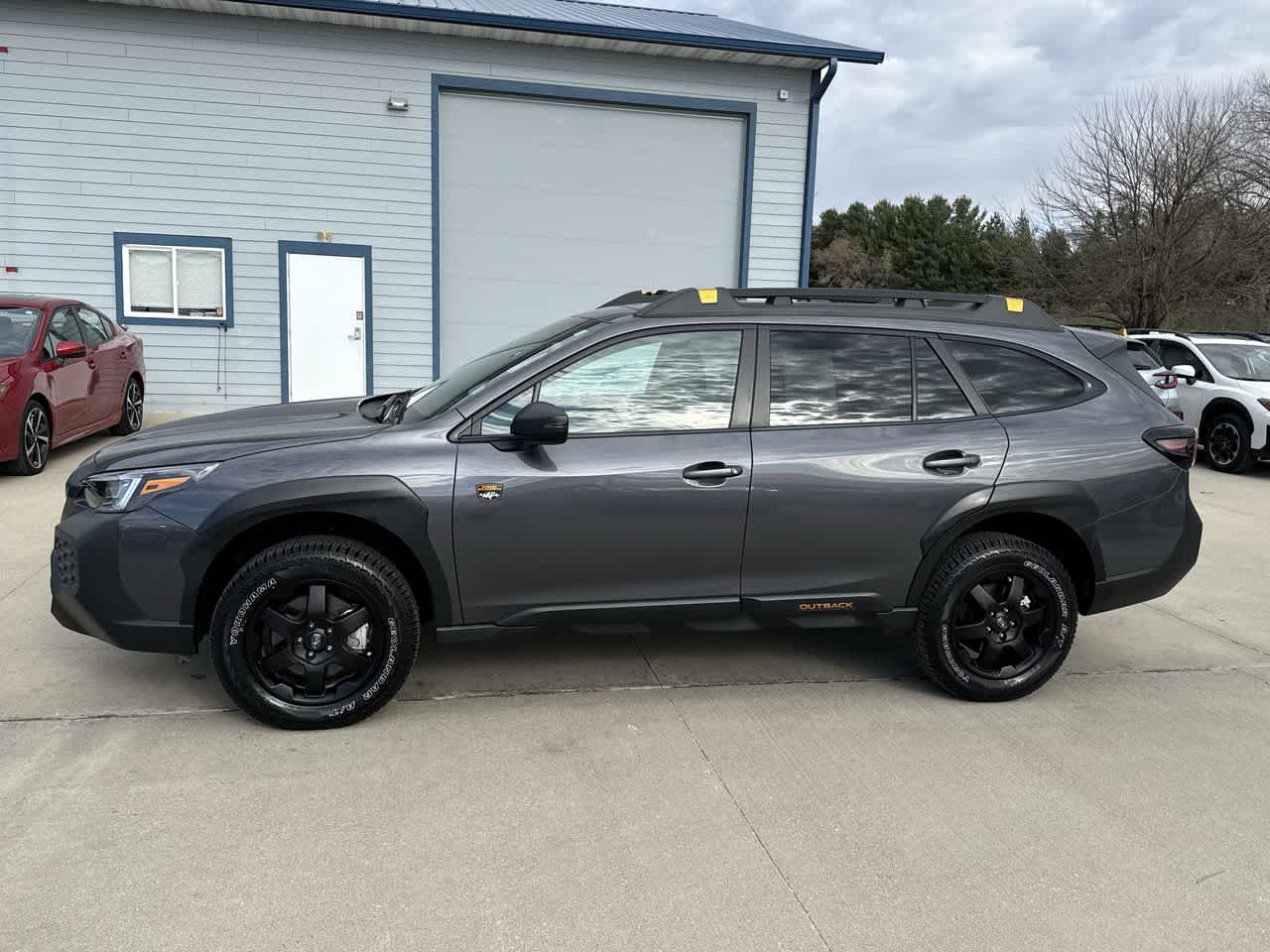 2025 Subaru Outback Wilderness photo 2