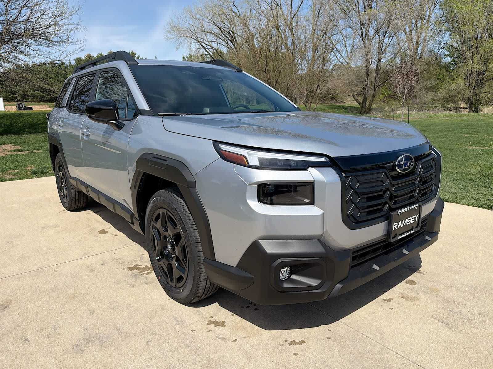 2026 Subaru Outback Limited - Photo 8