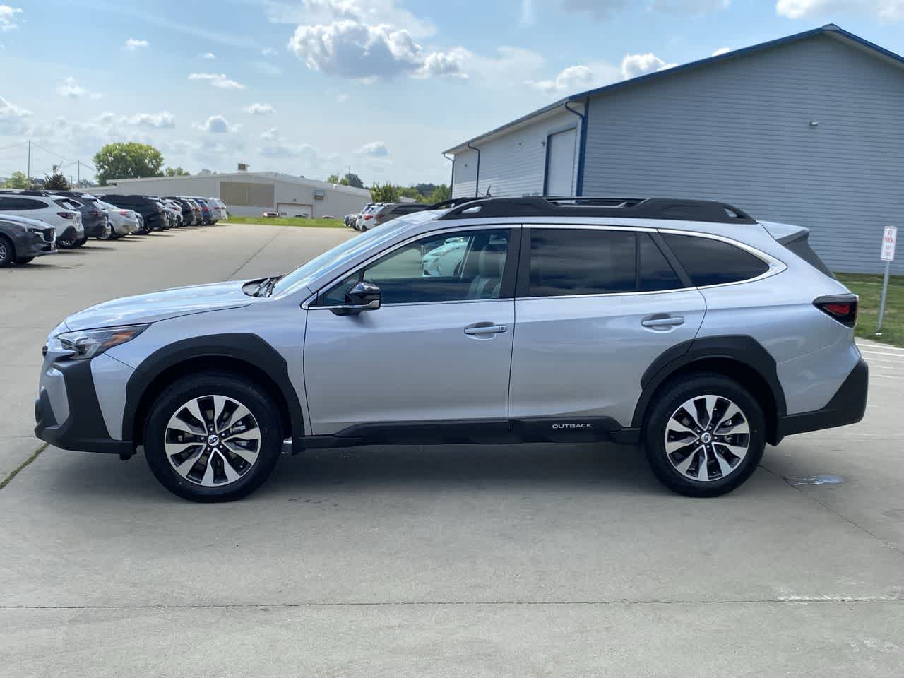 2025 Subaru Outback Wilderness photo 3