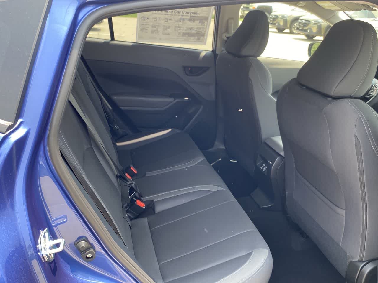 2025 Subaru Crosstrek Premium 18