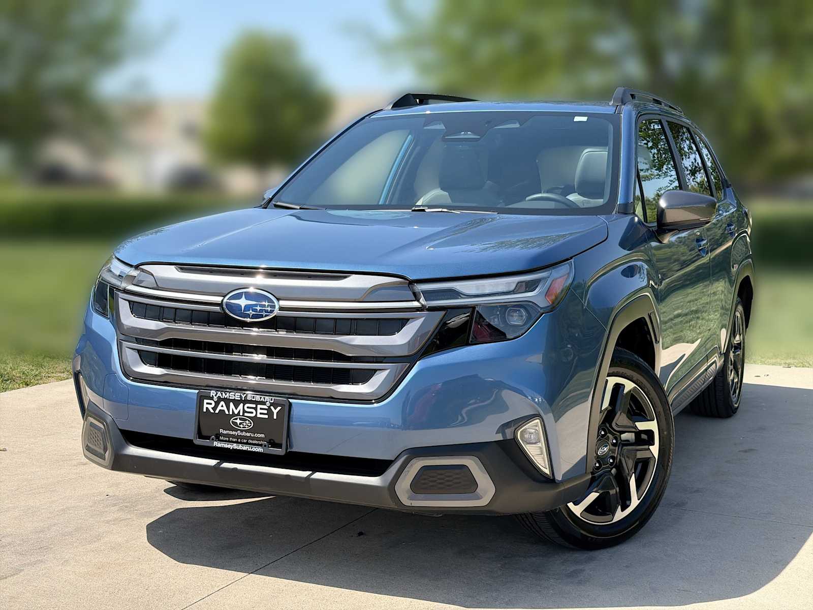 2025 Subaru Forester Limited's photo