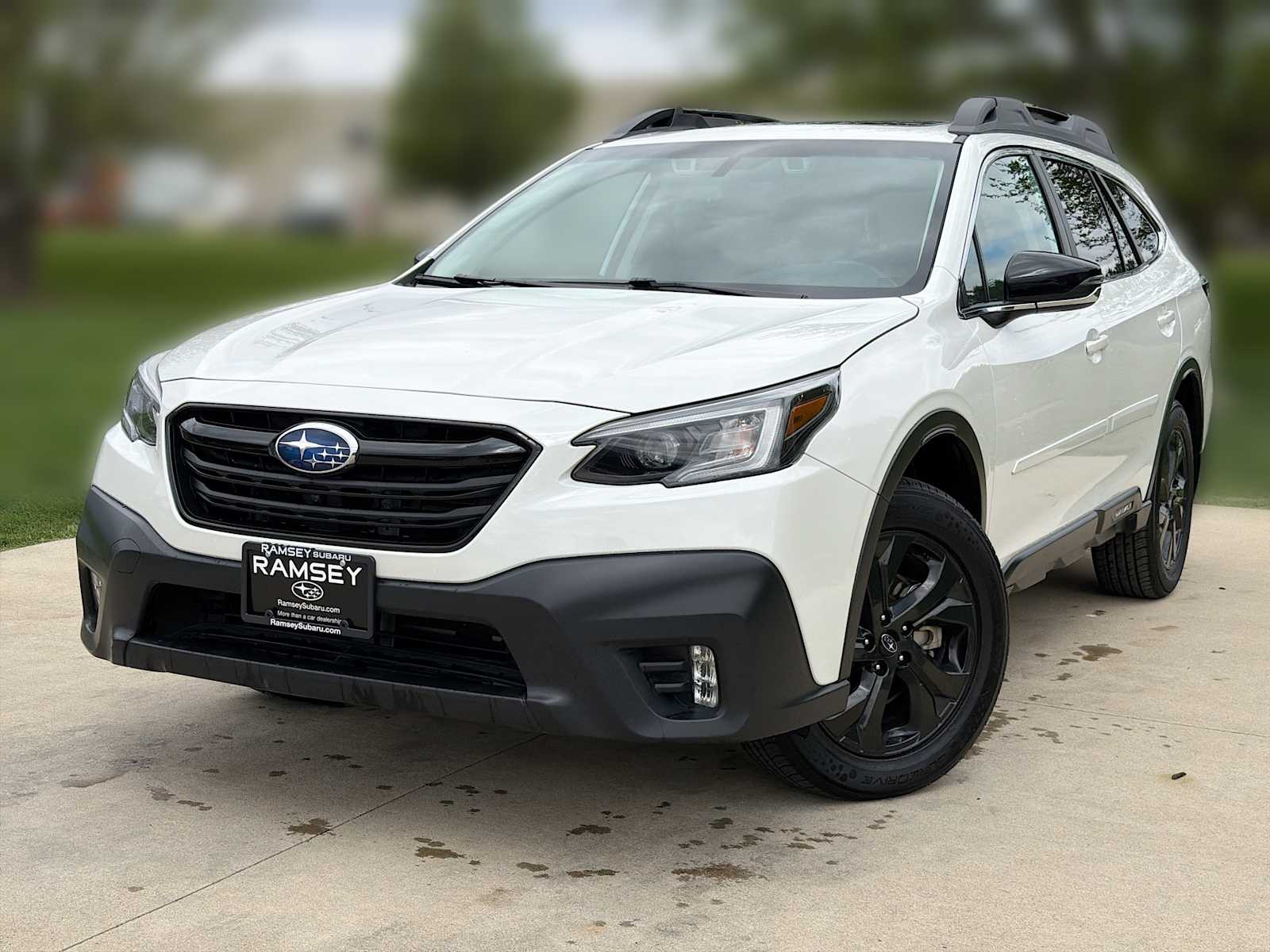 2022 Subaru Outback Onyx Edition XT's photo