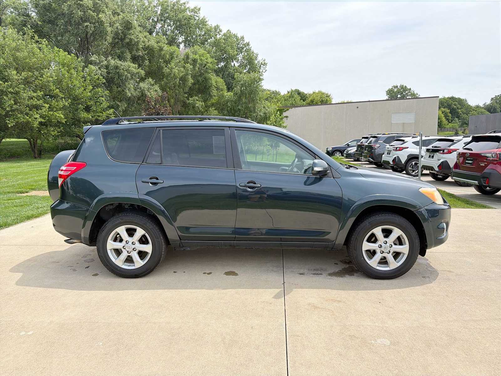 Thumbnail: 2010 Toyota RAV4 - 7