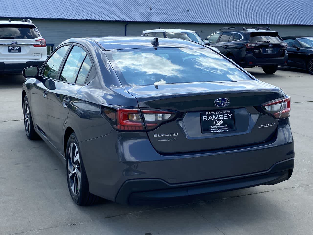 2025 Subaru Legacy Premium photo 4