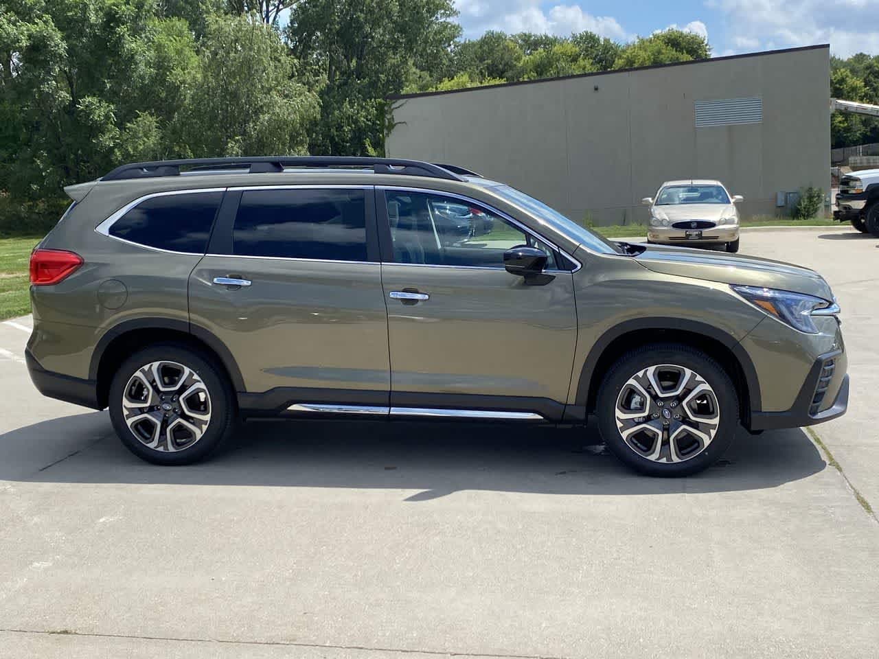 Thumbnail: 2025 Subaru Ascent - 7