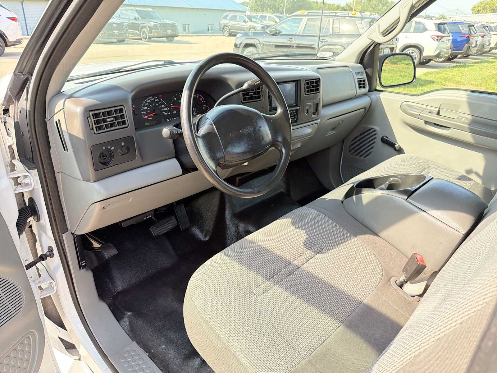 Used 2002 Ford F-250 Super Duty XL with VIN 1FTNX20L02EA60180 for sale in Urbandale, IA