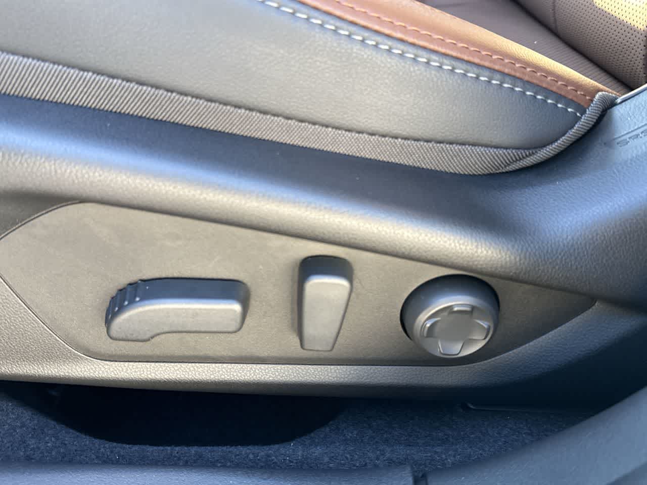 Thumbnail: 2026 Subaru Outback - 16