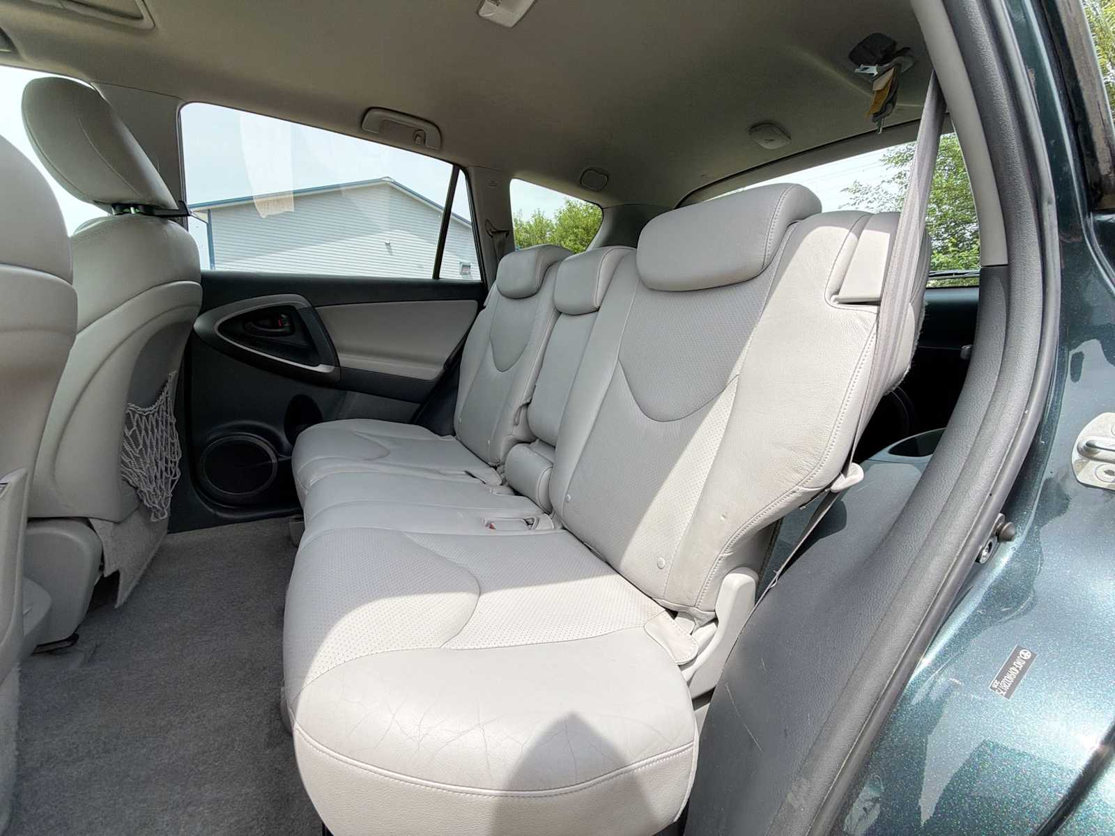Thumbnail: 2010 Toyota RAV4 - 17
