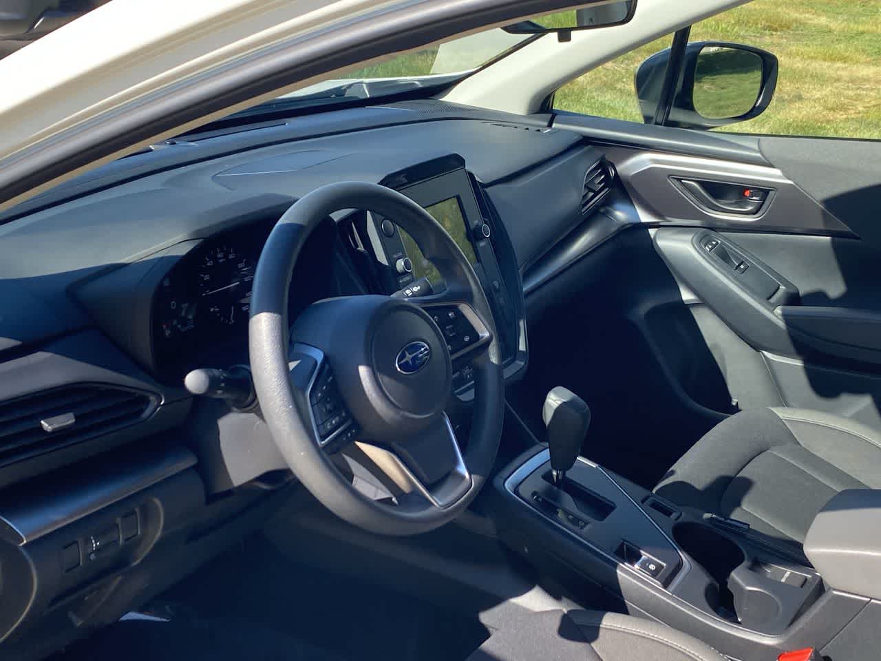 2024 Subaru Impreza Base photo 2