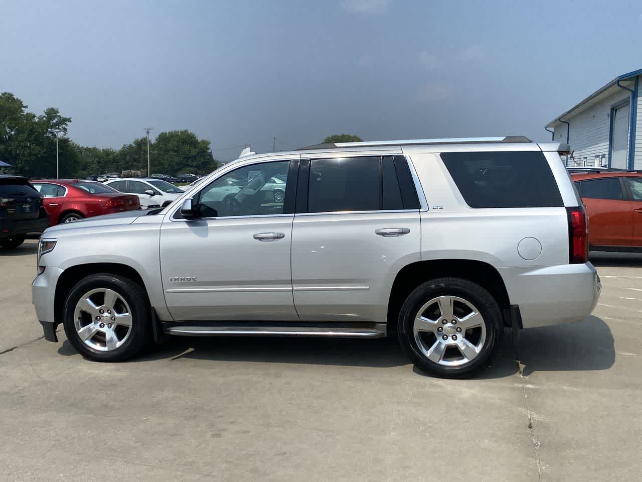 2015 Chevrolet Tahoe LTZ photo 3