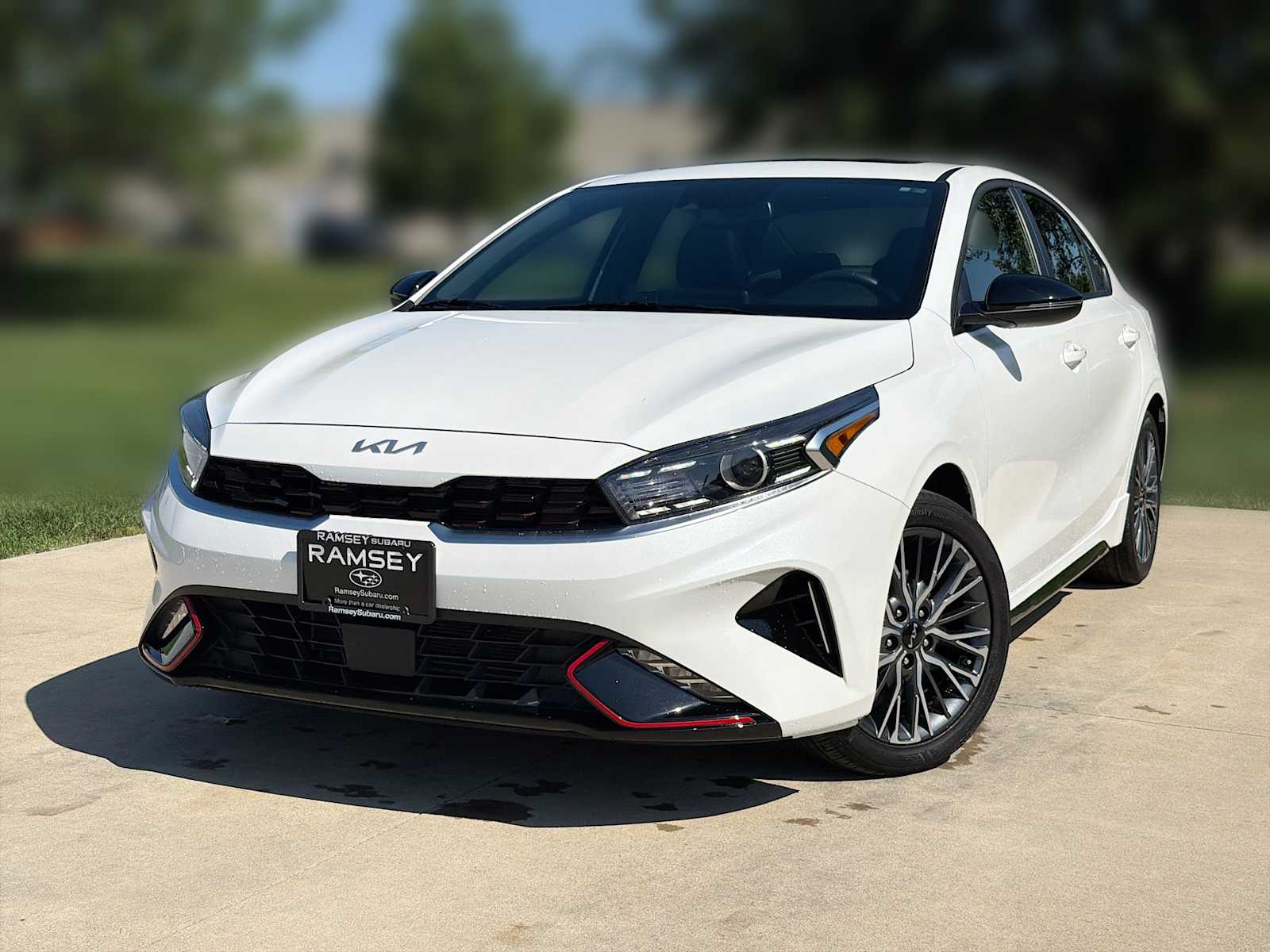 2024 Kia Forte GT-Line AT's photo