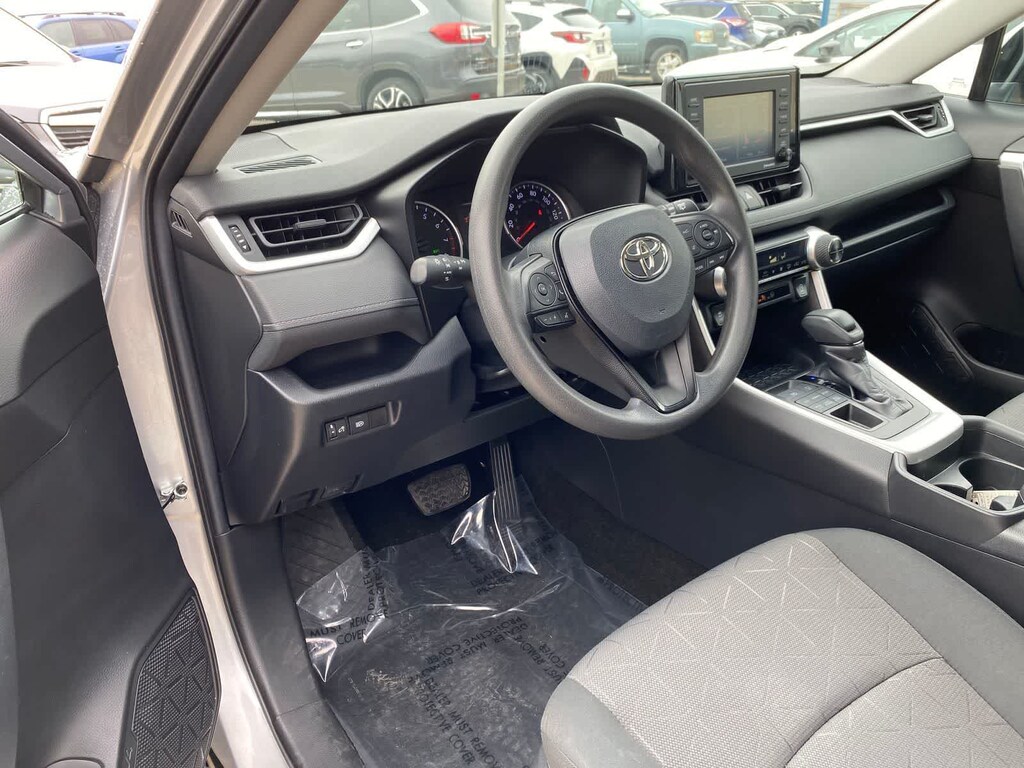 Used 2020 Toyota RAV4 XLE SUV