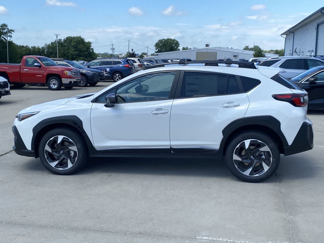 2025 Subaru Crosstrek Limited photo 3