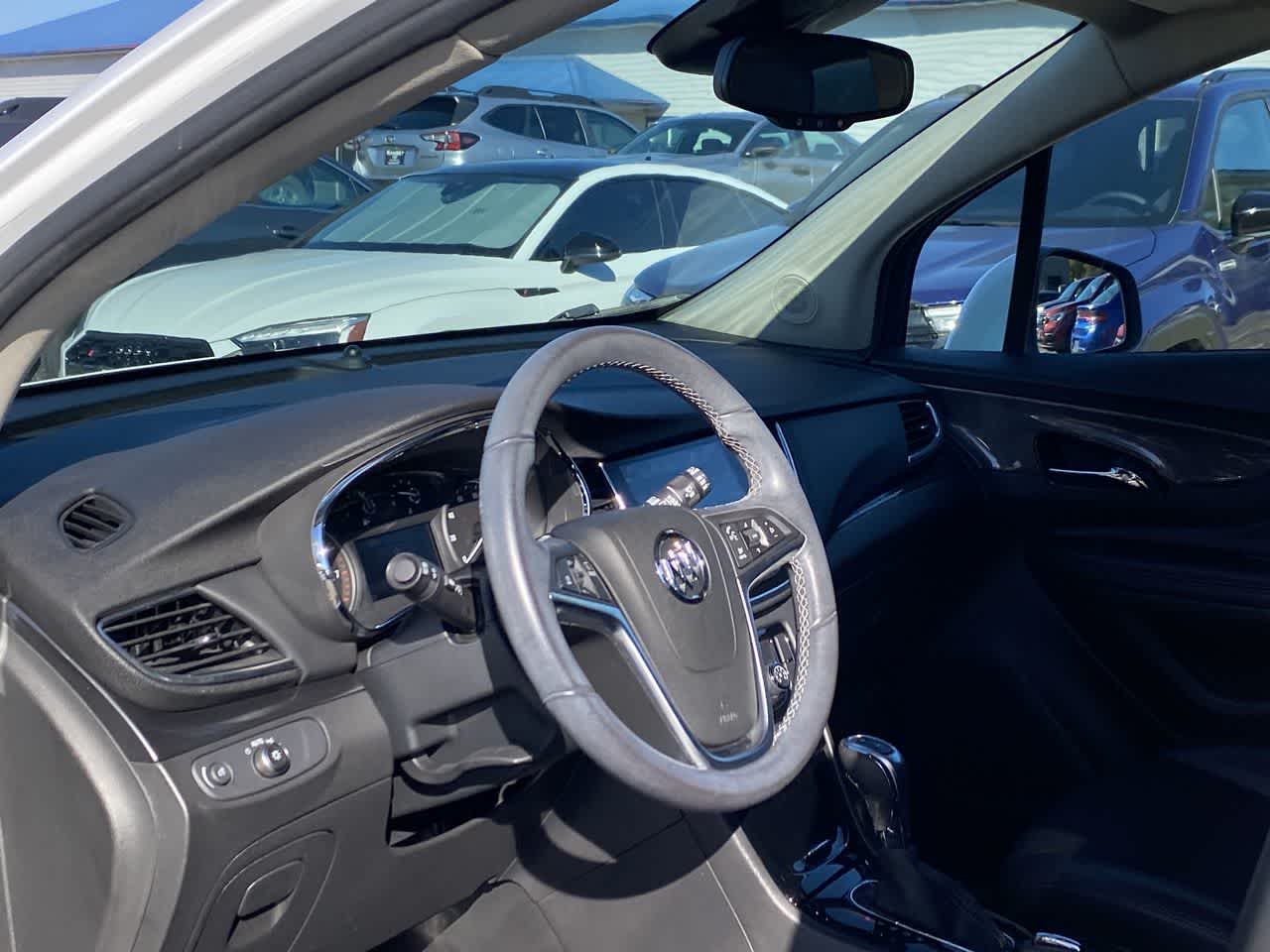 2021 Buick Encore Preferred photo 2