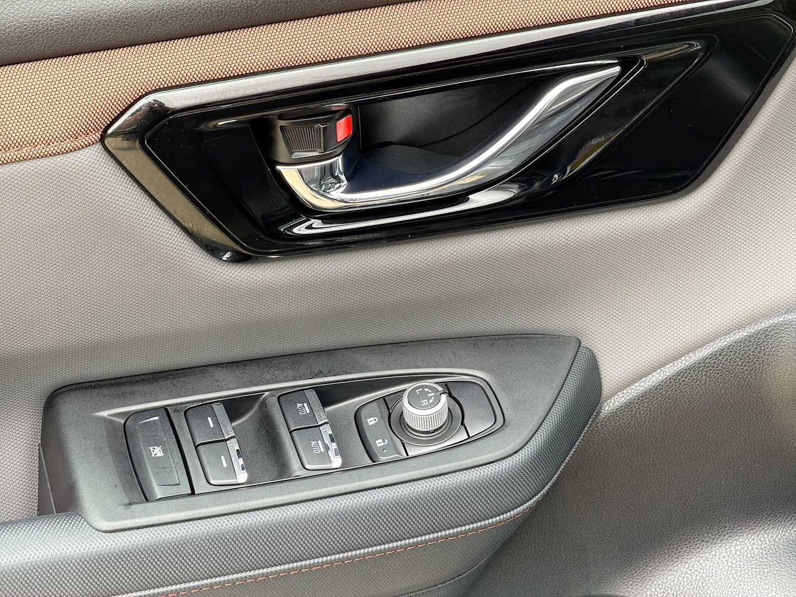 2026 Subaru Forester Sport - Photo 14