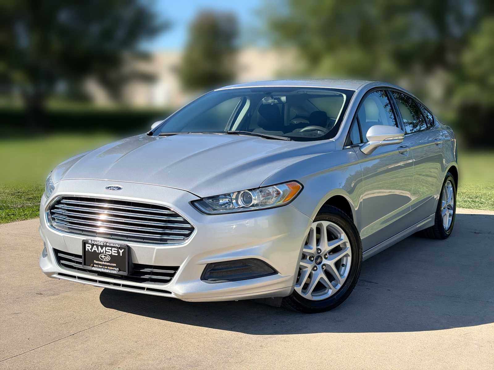Used 2015 Ford Fusion SE with VIN 3FA6P0H71FR113767 for sale in Urbandale, IA