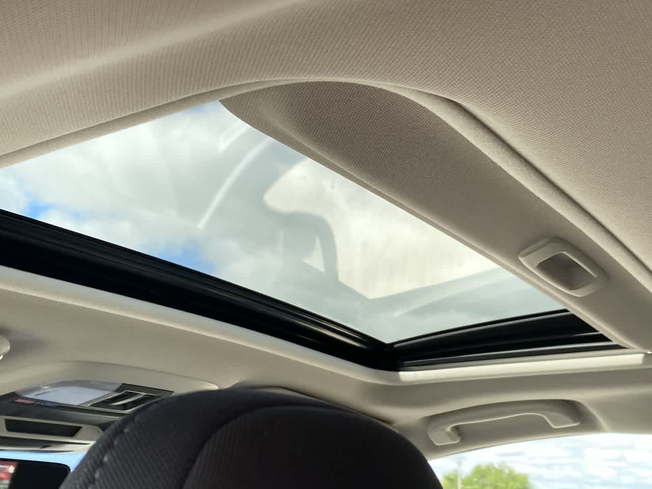 2025 Subaru Crosstrek Premium 18