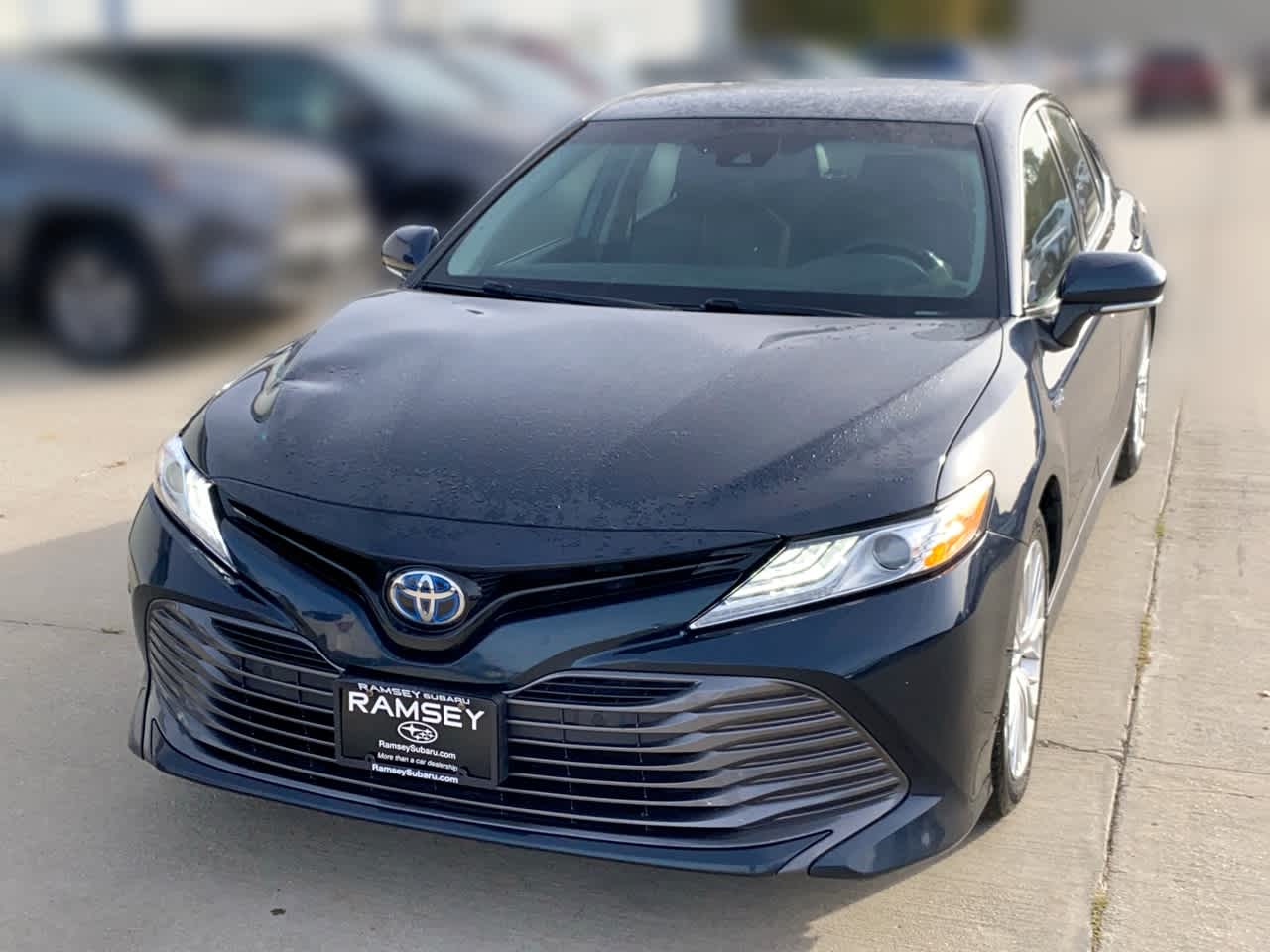 2018 Toyota Camry XLE Hybrid's photo