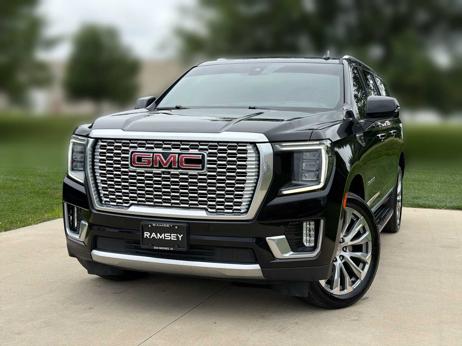 2021 GMC Yukon XL Denali -
                  Urbandale, IA
