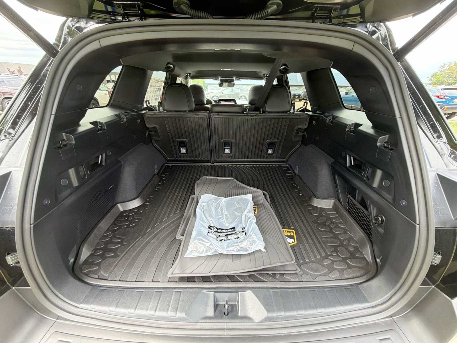 Thumbnail: 2026 Subaru Outback - 30