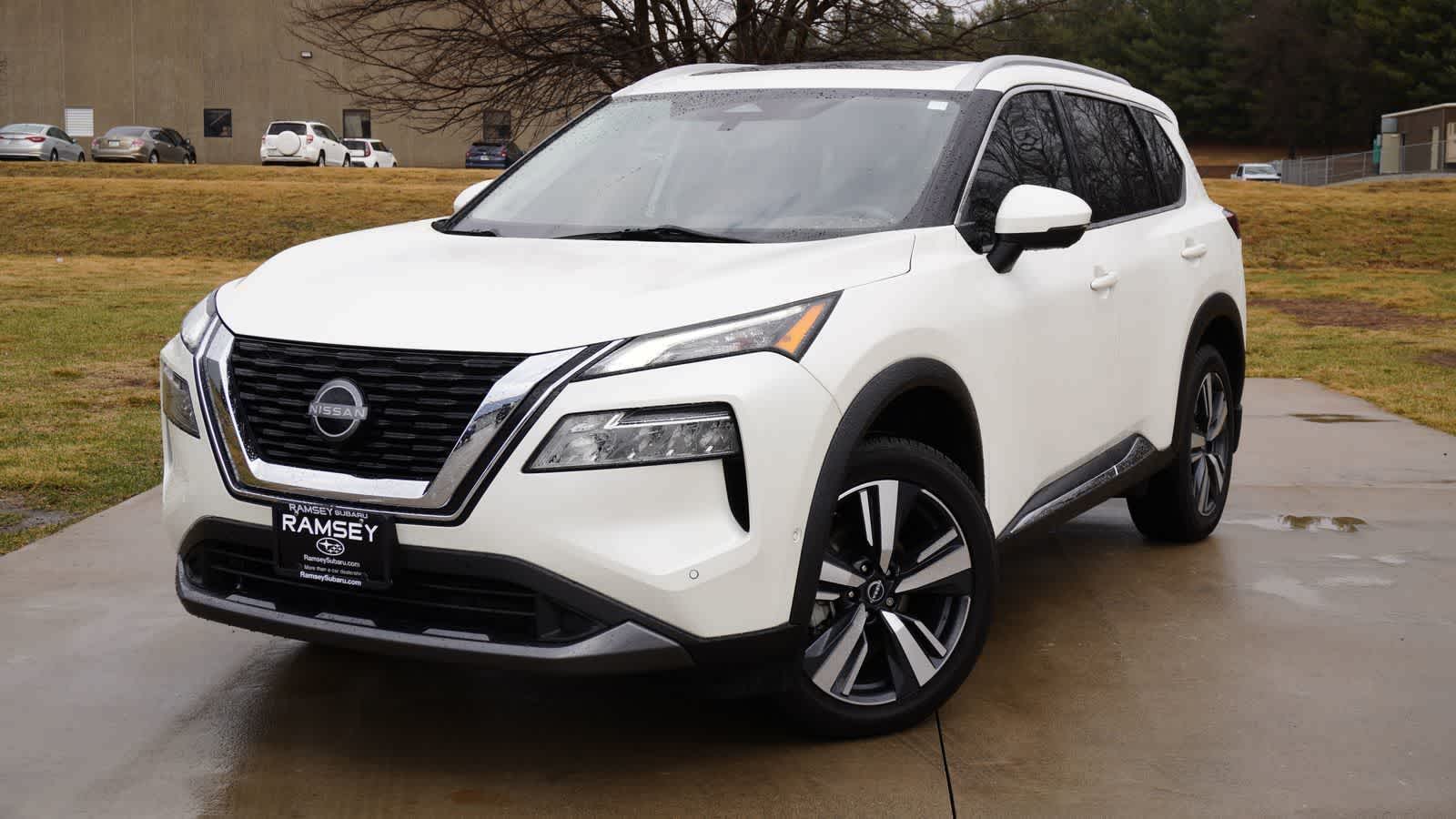 2023 Nissan Rogue SL
