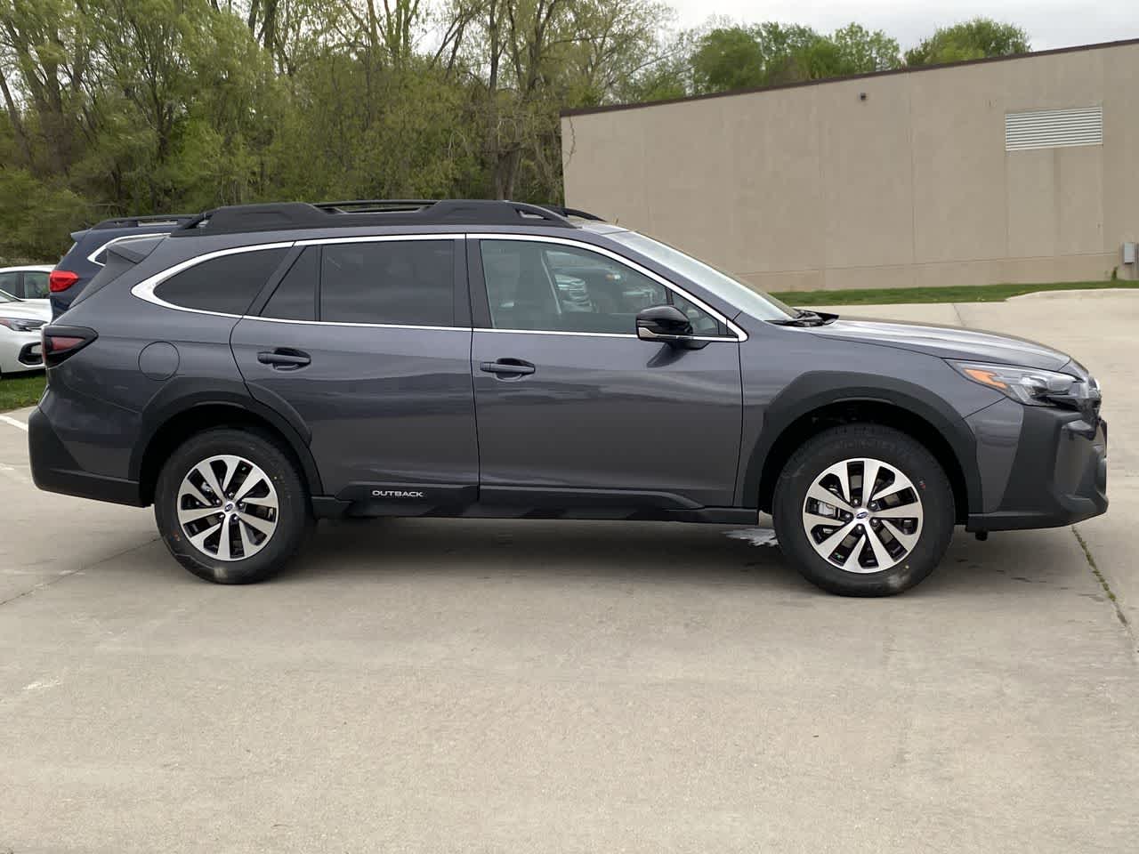 2025 Subaru Outback Premium 7