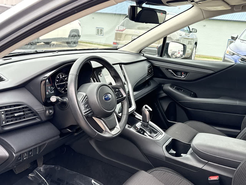 Used 2025 Subaru Outback Premium SUV