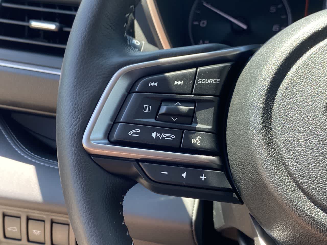 2025 Subaru Ascent Limited 23