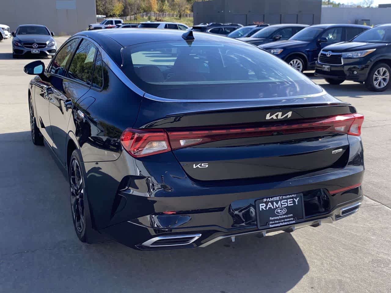 2023 Kia K5 GT-Line photo 4