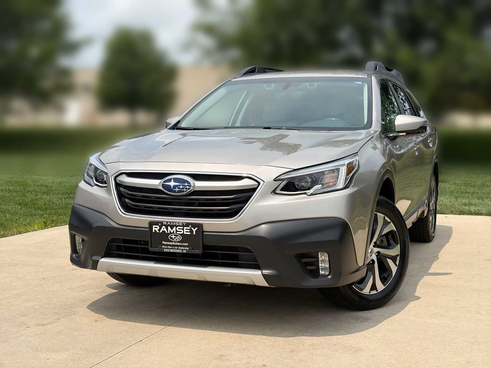 2020 Subaru Outback Limited's photo