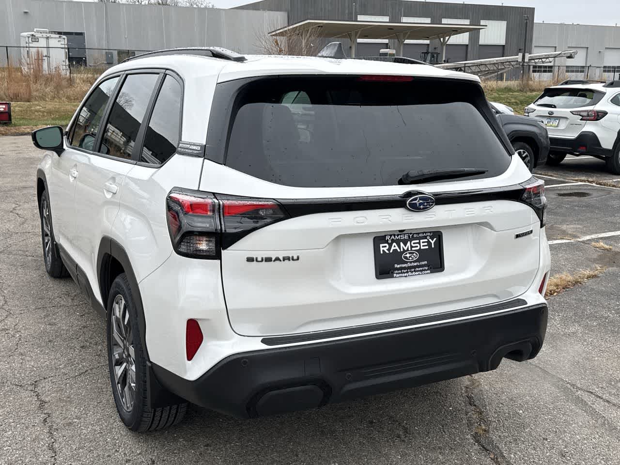 2026 Subaru Forester Touring photo 4