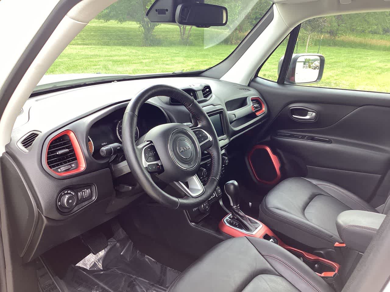 Used 2019 Jeep Renegade Trailhawk with VIN ZACNJBC10KPK02804 for sale in Urbandale, IA