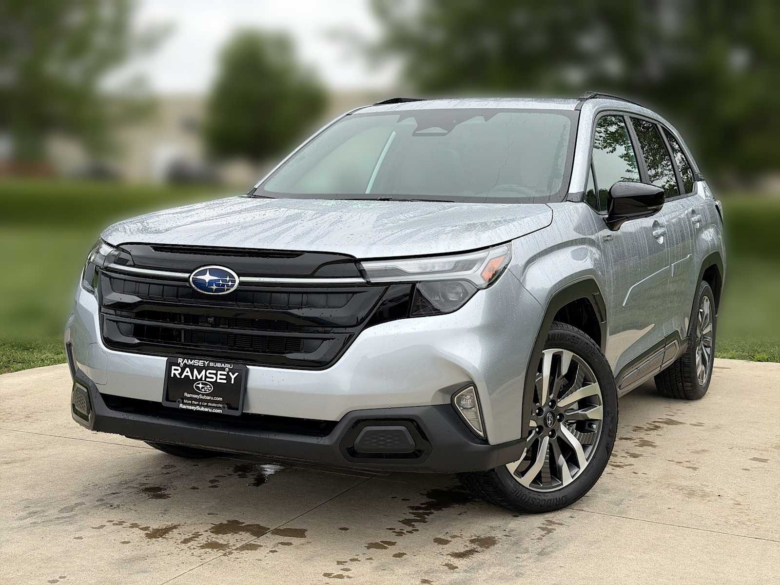 2026 Subaru Forester Touring Hybrid's photo