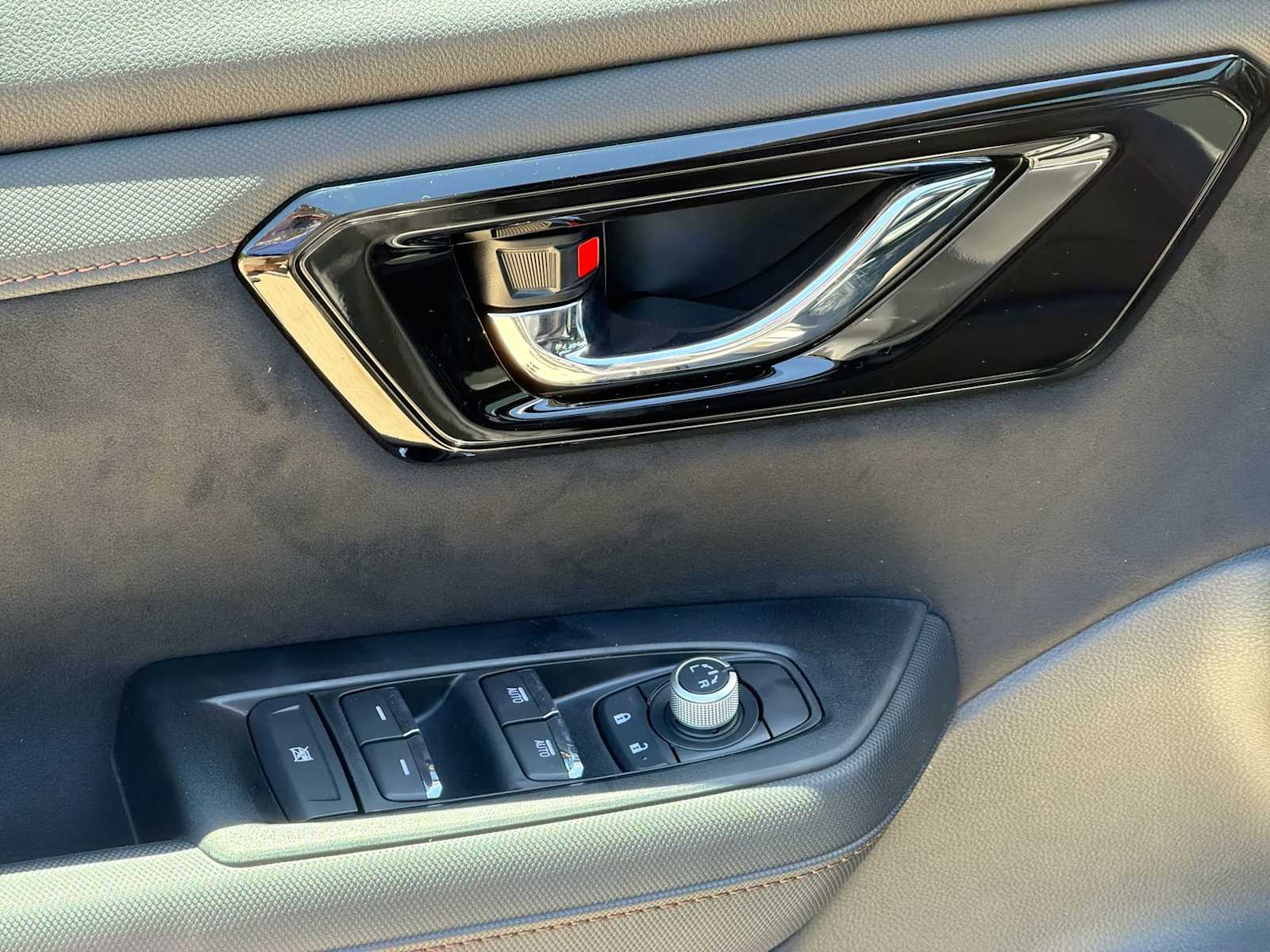 Thumbnail: 2026 Subaru Forester - 14