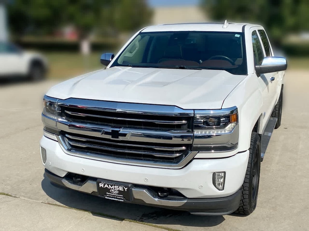 Used 2017 Chevrolet Silverado 1500 High Country Truck Crew Cab