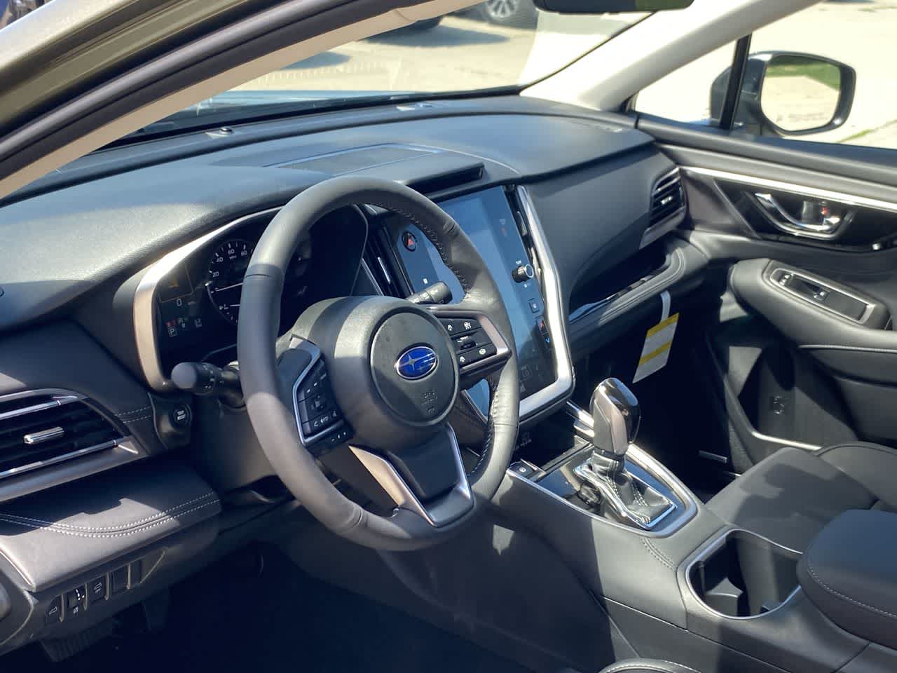 2025 Subaru Outback Premium photo 2