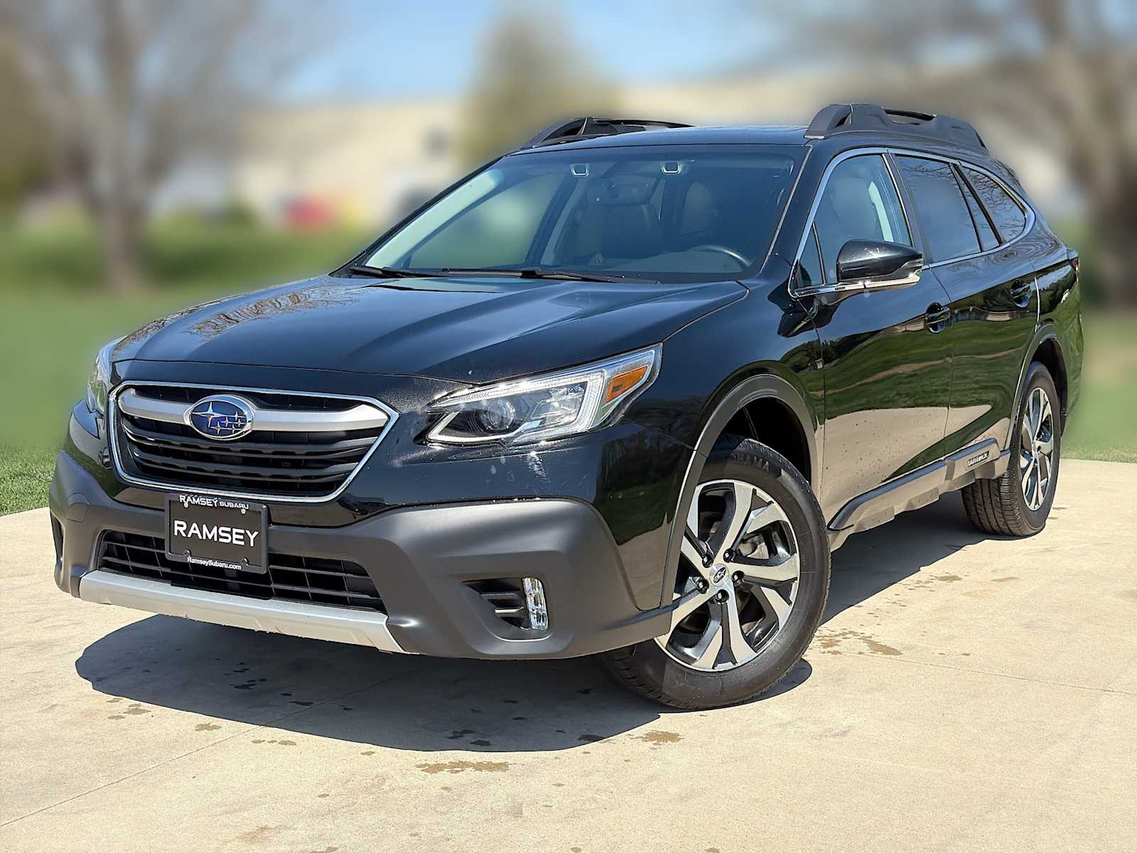 2022 Subaru Outback Limited's photo
