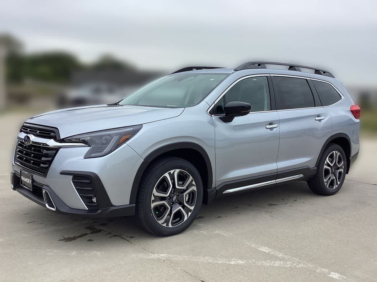 2024 Subaru Ascent Touring -
                Urbandale, IA