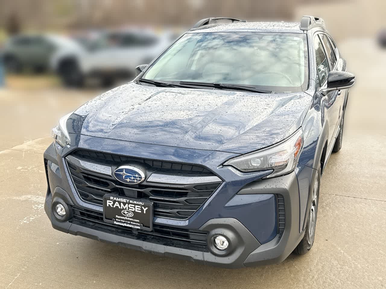 2025 Subaru Outback Premium's photo